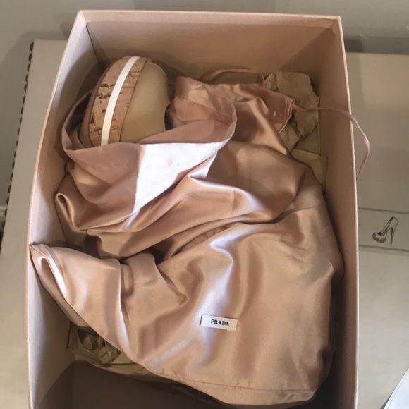 Prada shoes. - Picture 9 of 11